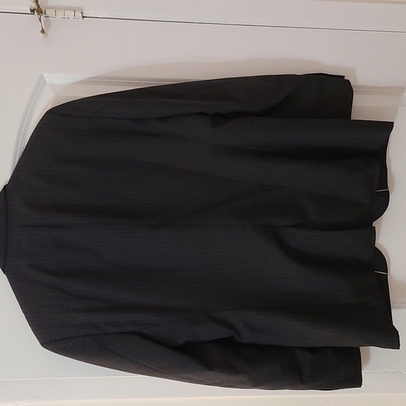 HUGO BOSS Charcoal with Black Stripes Squares 1 of Best Designer - Picture 2 of 7